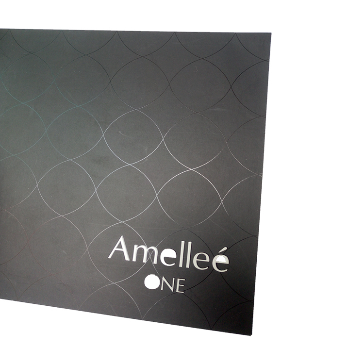 Imprimante personnalisée pour livres, dépliants, catalogues, brochures, livrets et magazines à couverture souple avec service d'impression Pantone