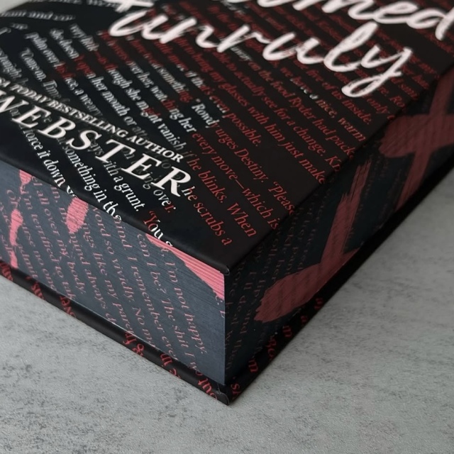 Paperback Book Manufacturer Custom Print Sprayed Edges and Patterned Edge Hardcover Book Printing
