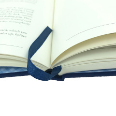 Impression professionnelle de livres à couverture rigide pour manuels scolaires et livres de jeux personnalisés avec reliure durable