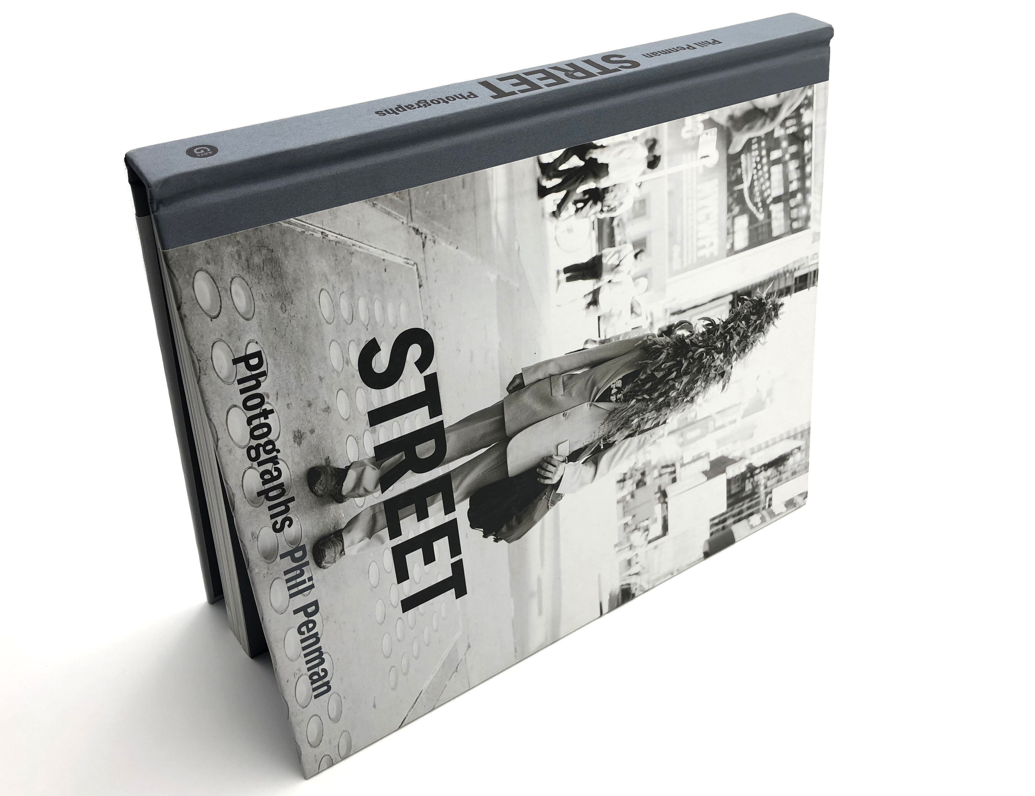 Livre photo décoratif personnalisé à couverture rigide pour adultes, livre de luxe noir et gris, impression flexographique sur couverture rigide.