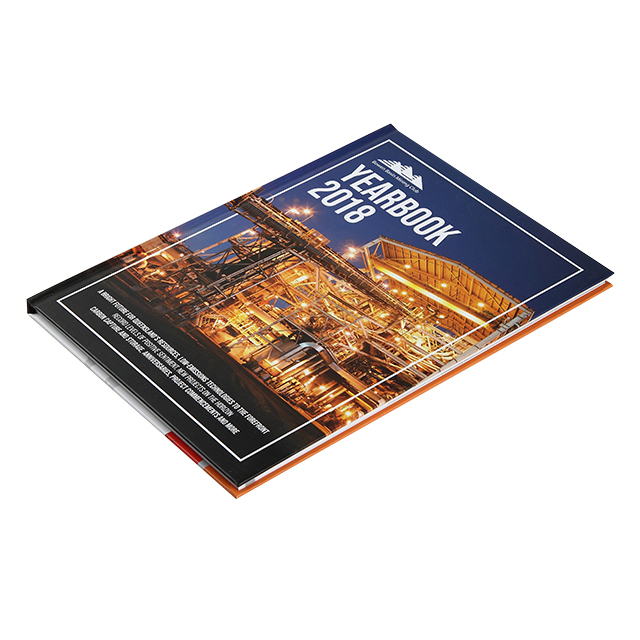 Service d'impression de livres à couverture rigide personnalisés de haute qualité. Impression offset personnalisée à prix avantageux. Papier résistant. Vernis sélectif UV inclus.