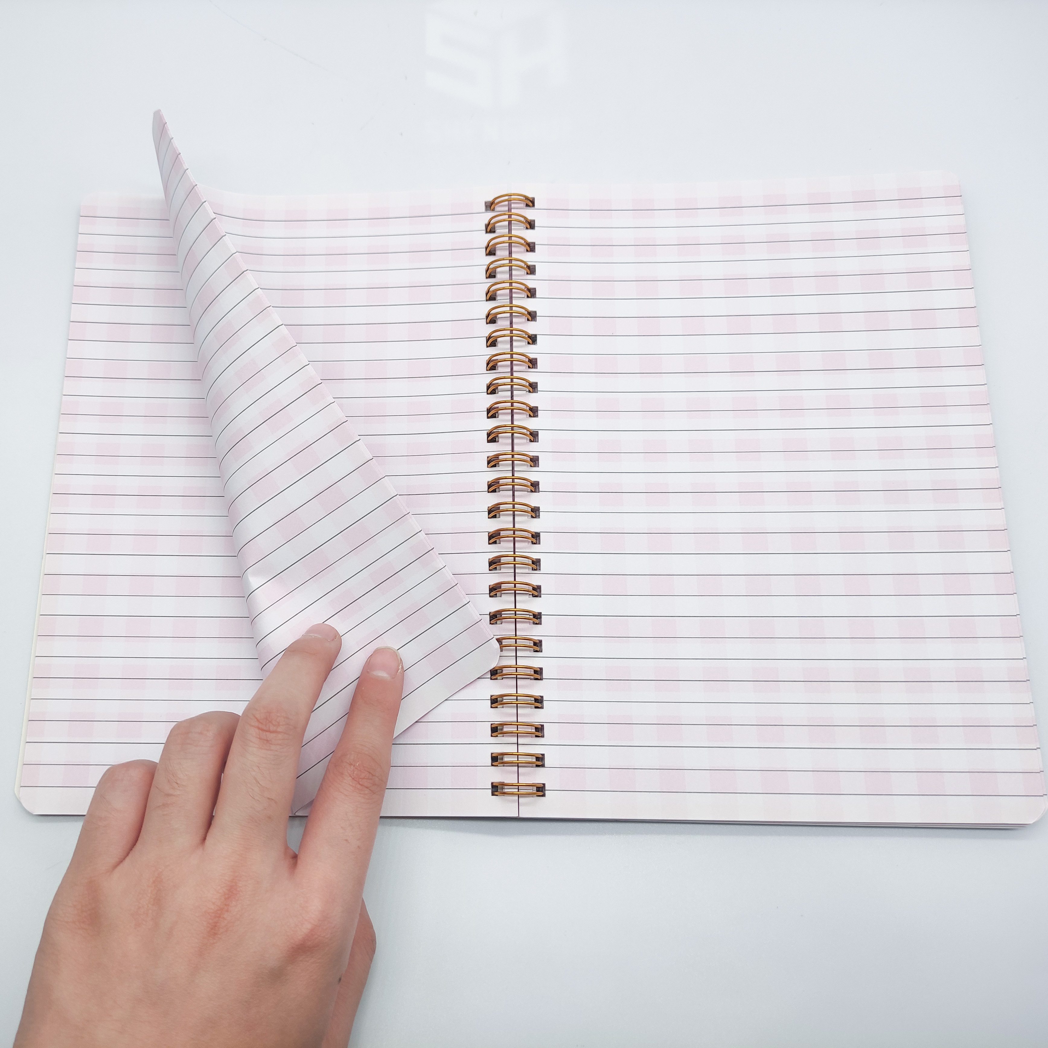 Custom Spiral Notebook A4/A5 Metal Ring Wire Binding Hard Cover Printed Offset on Kraft Paper and Cardboard for Notepad Use