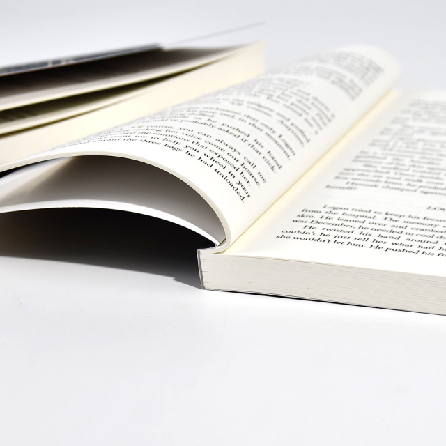 High Quality Black and White Printing Custom Paperback Self-Publishing Book Printing Service
