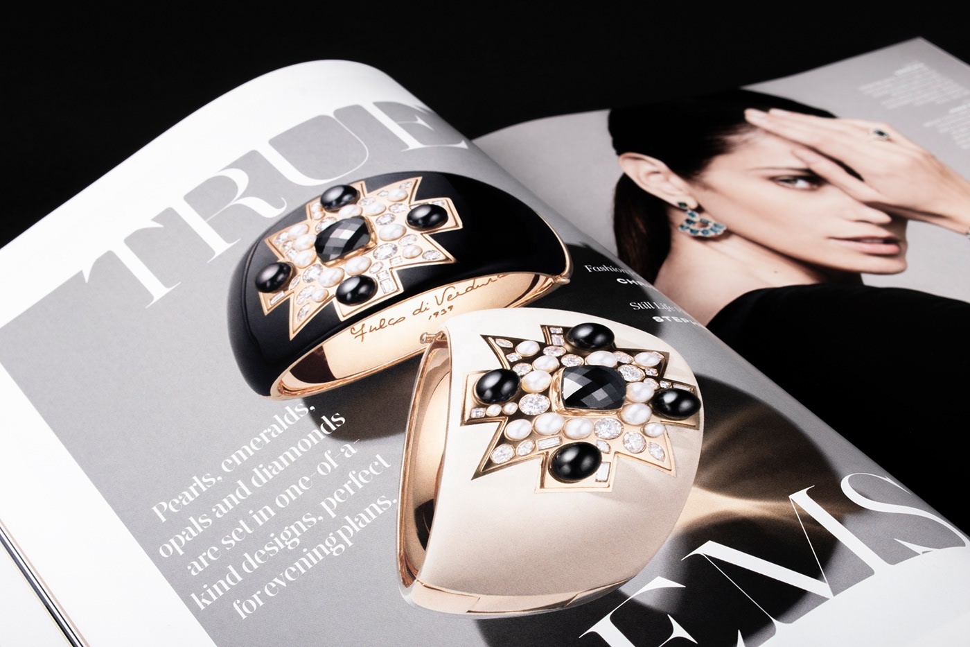 2026 High Quality Custom  Offset Full Color Perfect Bound Magazine Printing