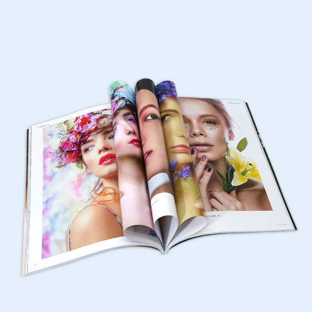 Amazing A4 Magazine Photo Book Printing High Quality Custom Size Glossy Offset Printing on Art Paper With Soft Cover for Novels