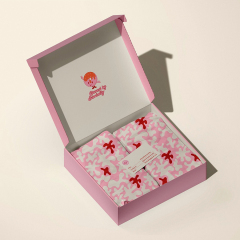 Custom Folding Mailer Boxes for Clothing | Corrugated Apparel Packaging Boxes with Logo