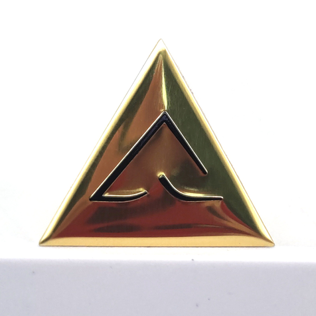 Custom Luxury Metal Perfume Labeling – Arabic & English Logo Metal Sticker