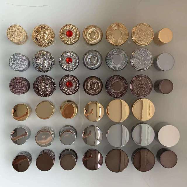 Zamac Perfume Cap  Factory Customized FEA15 Crimp Zamac Perfume Bottle Cap, Die Casting Electroplated Luxury Zinc Alloy Fragrance Closure