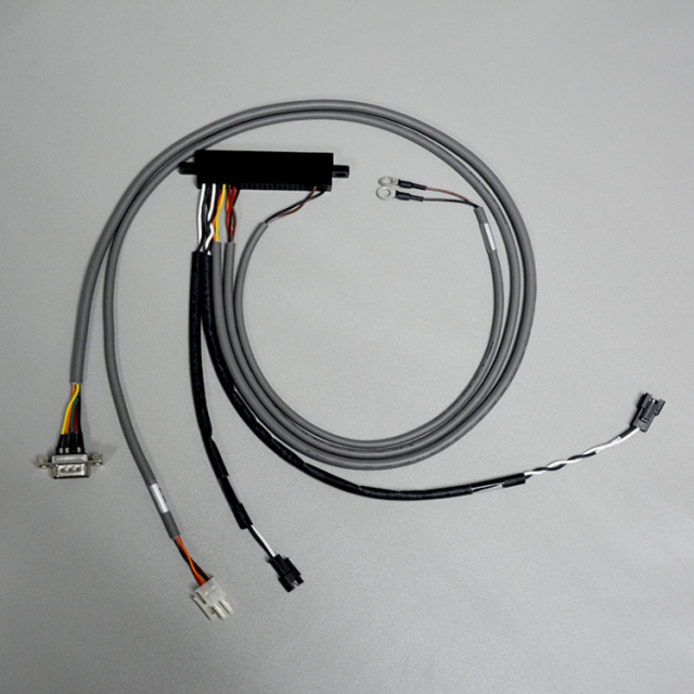 Custom UPS signal wire internal signal transmission wire harness
