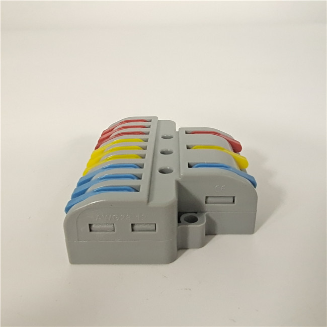 LT933 3 in 9 out Docking Quick Wire Connector