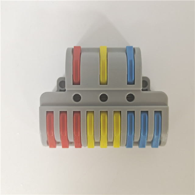 LT933 3 in 9 out Docking Quick Wire Connector