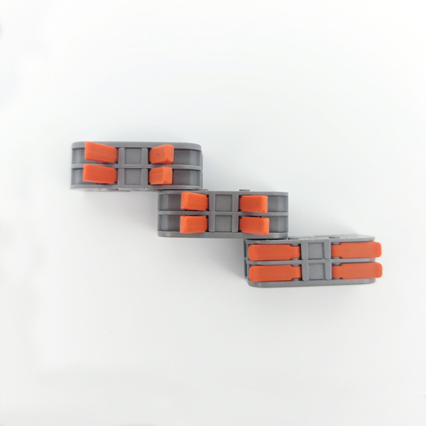 32 Amp 2 pole spring spade Connector Terminal Block