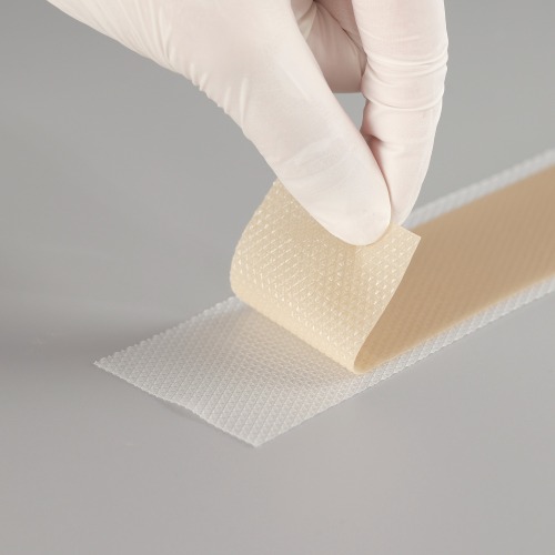 Silicone scar sheet, size 3 cm X 15 cm, color brown, scar care solution