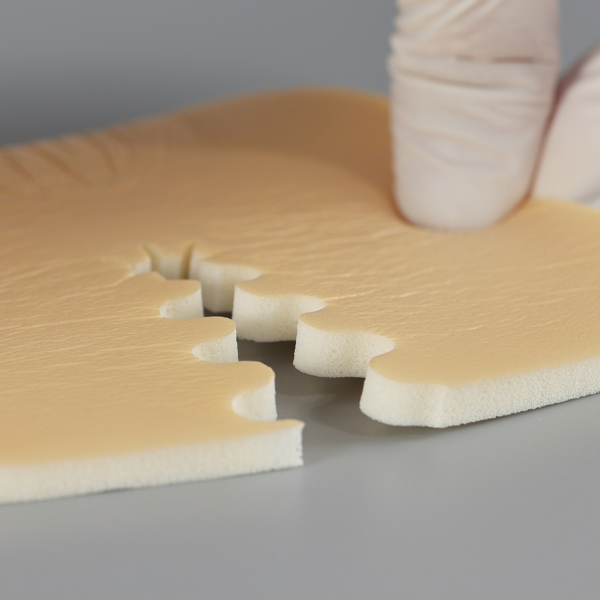 Tracheostomy Foam Dressing Non-Adhesive Type, size 10 cm x 10 cm/ 4"x 4",Advanced Wound Care Solution, Comfortable Healing for Wounds
