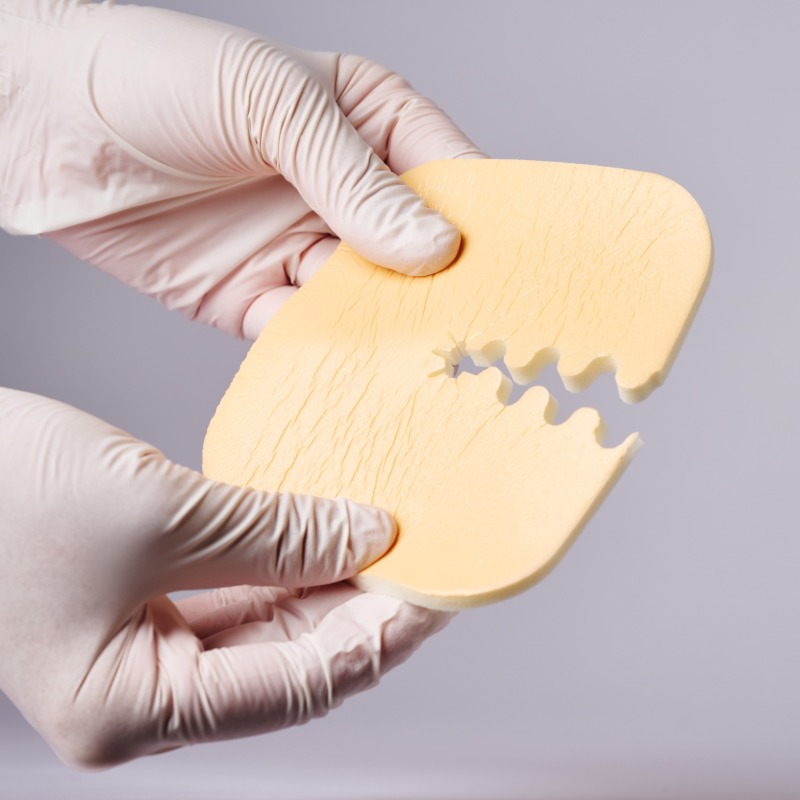 Tracheostomy Non-Adhesive Foam Dressing, size 7 cm x 11 cm, Advanced Wound Care Solution, Comfortable Healing for Wounds