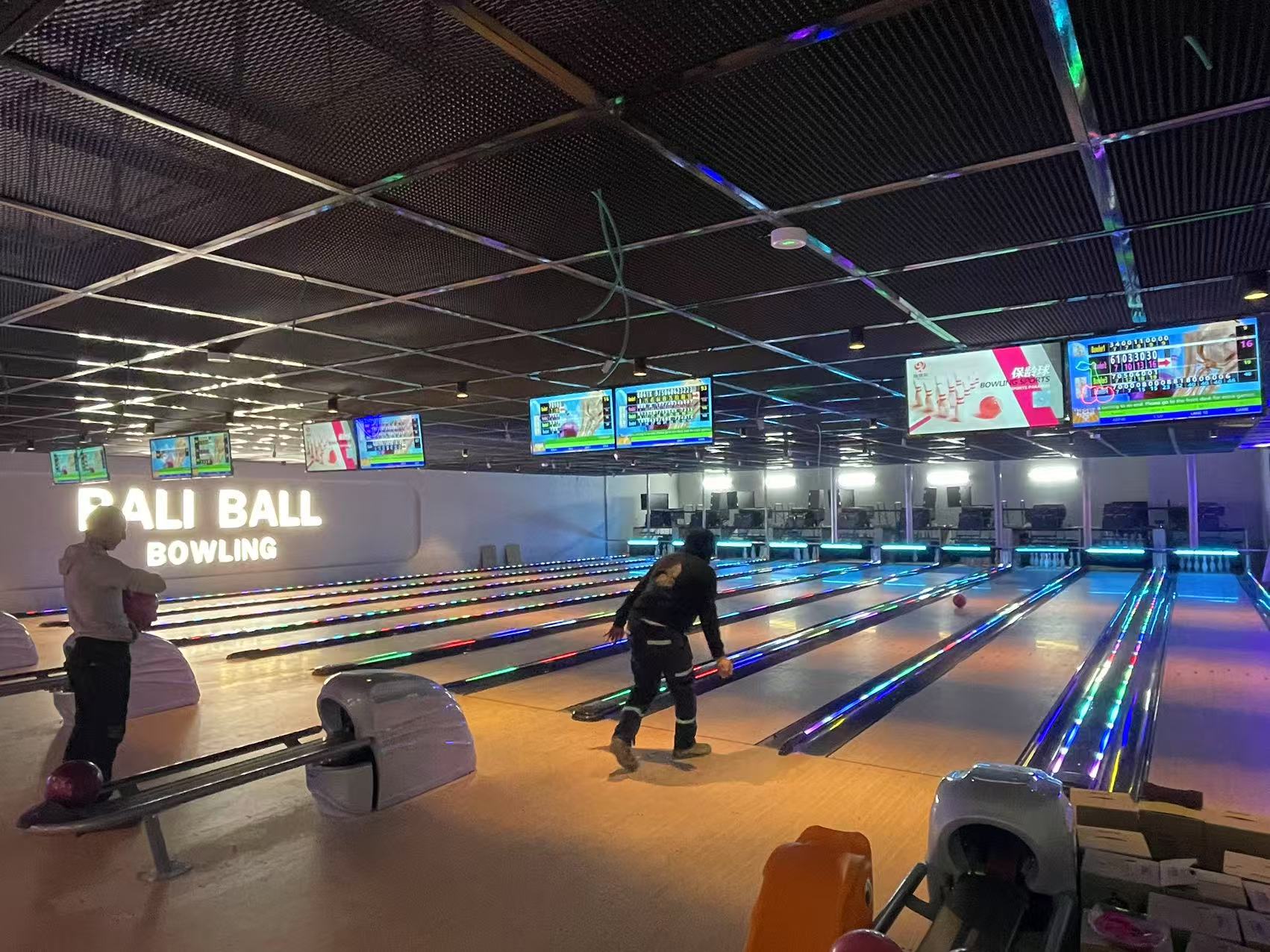 Israel bowling alley case photo 2