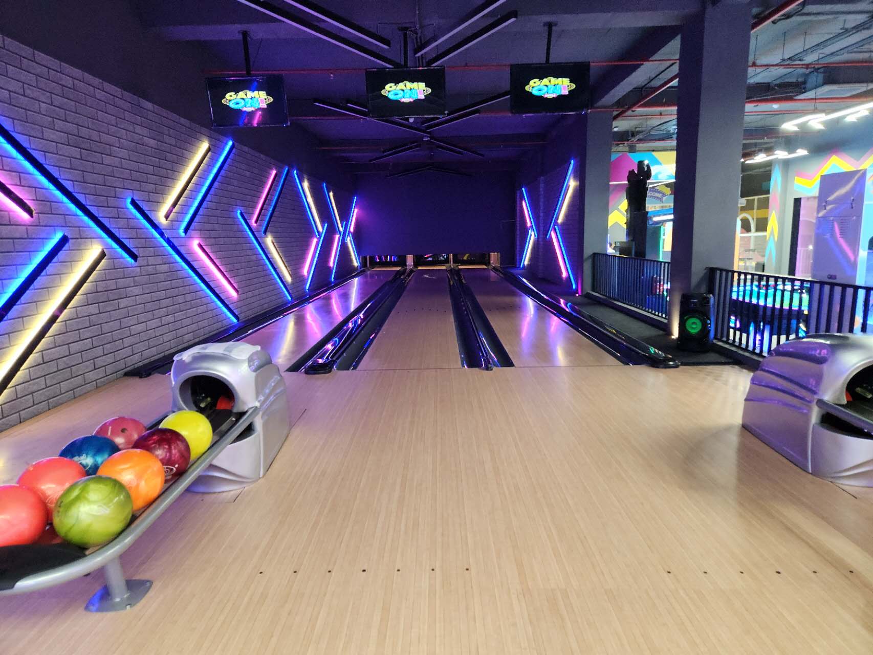 India bowling alley case photo 2