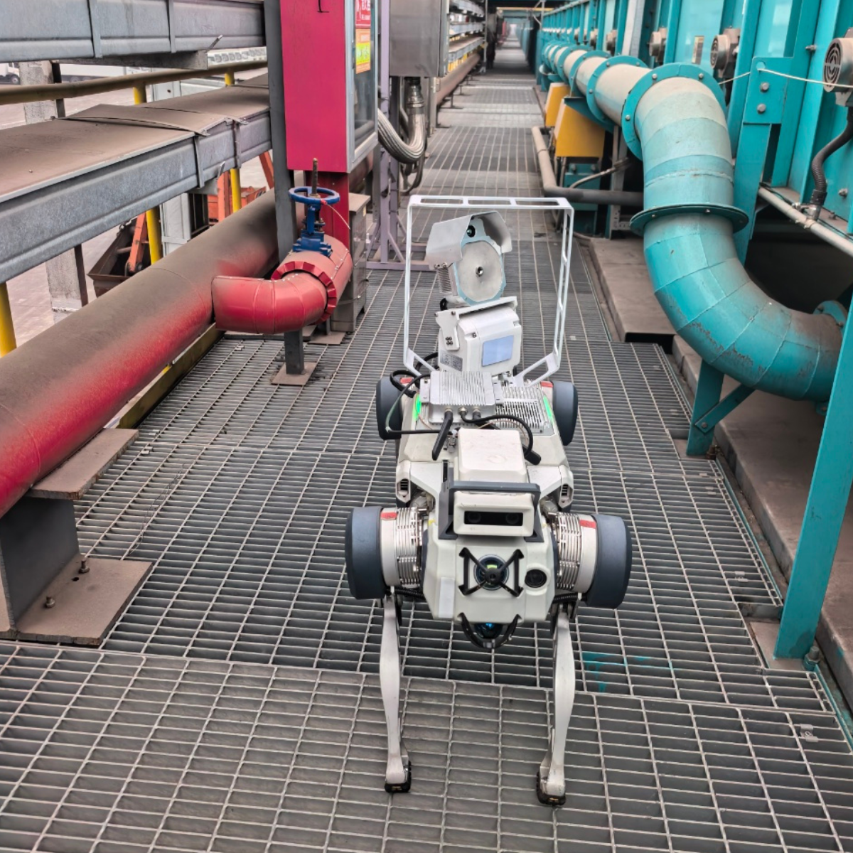 acoustic camera with IR sensor in robotic dog