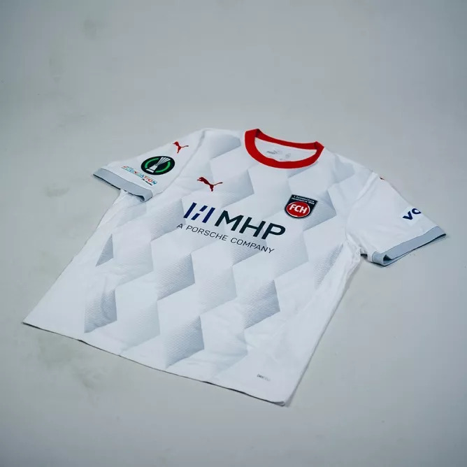 Men's 1. FC Heidenheim 1846 2024/25 Third Shirt