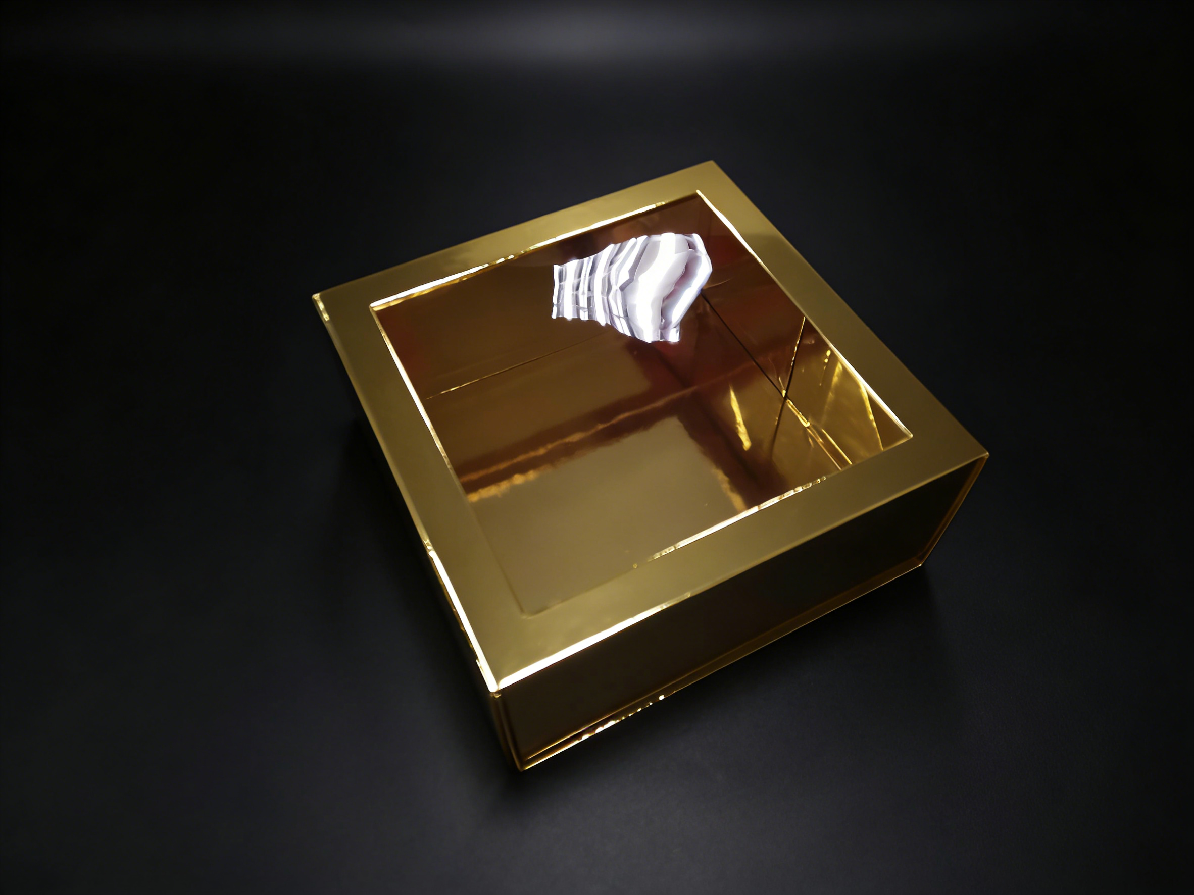 Luxury Golden Magnetic Folding Box, custom folding box/folding gift box,Luxury Golden Folding Box Magnetic for High-End Apparel Gift Packaging