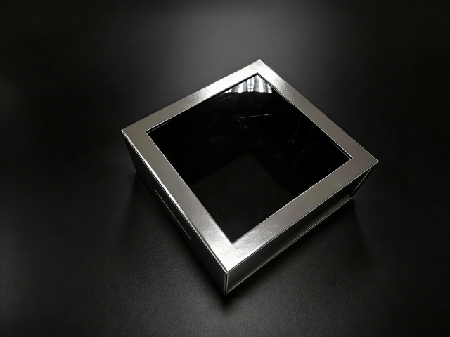 FSC Silver Magnetic Folding Box, custom folding box/folding gift box,FSC Certified Silver Folding Box Magnetic for Luxury Gift Packaging