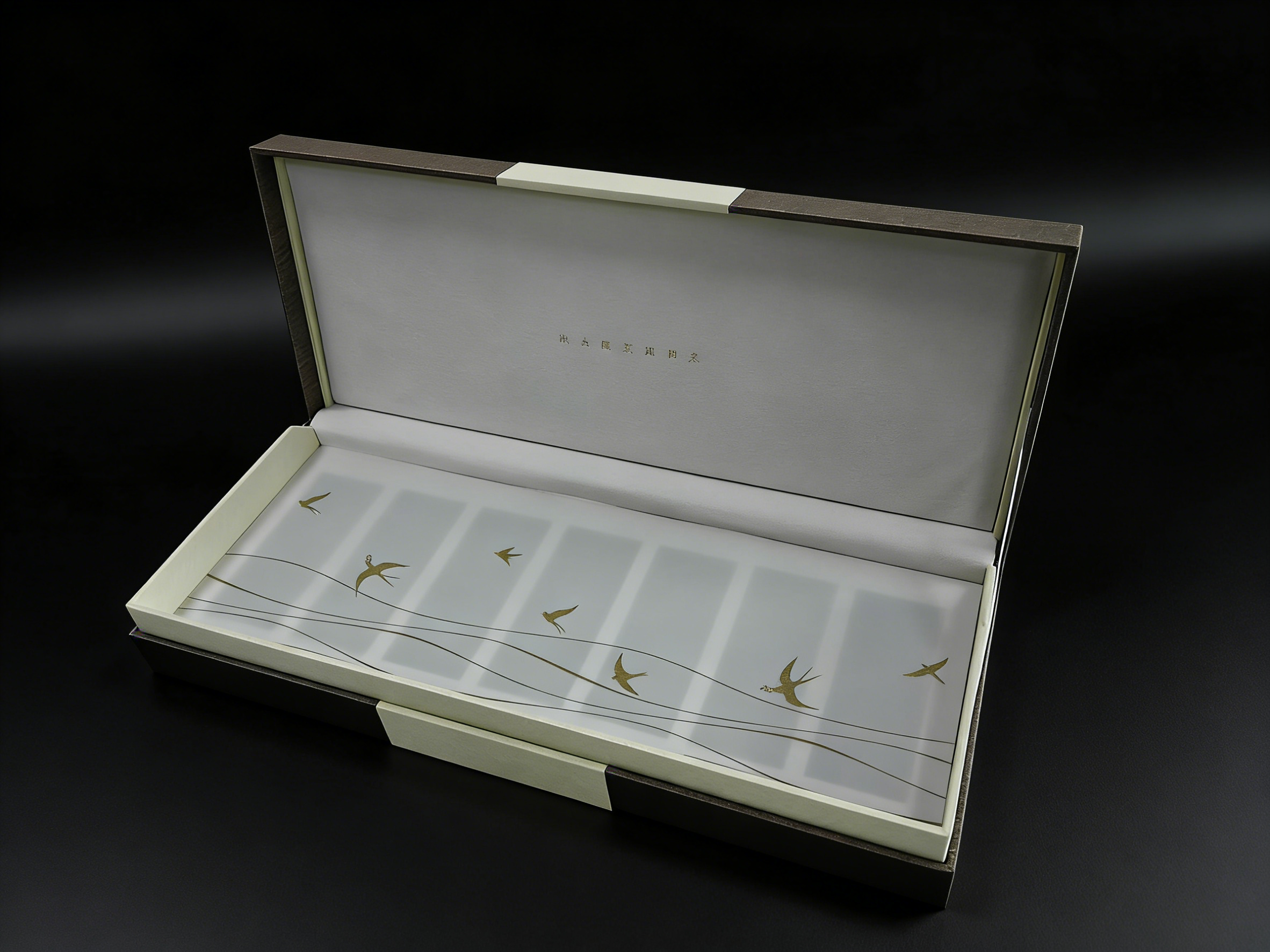 Grey Specialty Paper Gift Box Small Gift Box,Grey Clamshell Gift Box With Velvet/EVA For Key & Modern Gifting