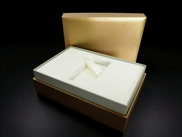 Golden Specialty Paper Gift Box Big Gift Box,Golden Specialty Paper Gift Box Top & Lid For Mobile Phone & Gifting