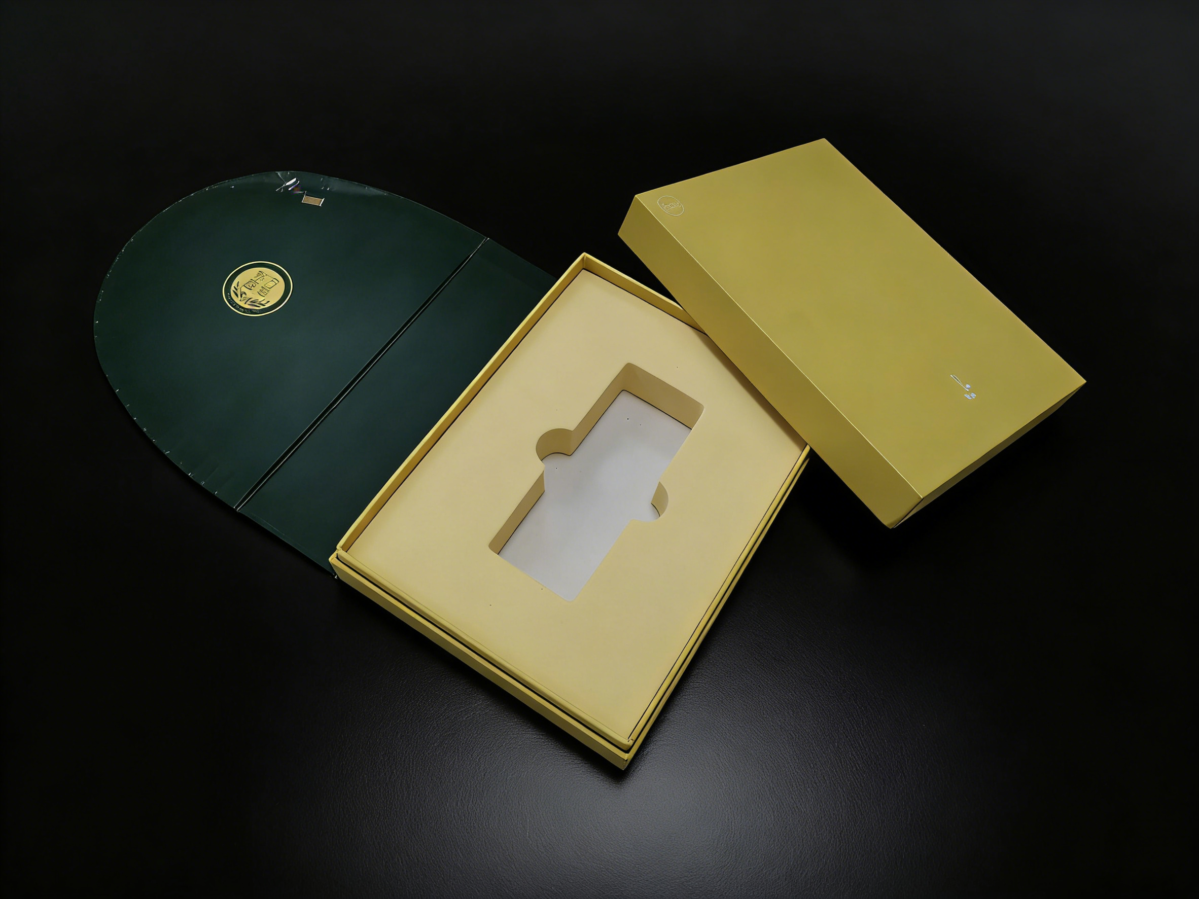 CMYK Printing Gift Box Snack Gift Box,CMYK Printing Paper Gift Box Book Type With Class A EVA Inner Bulk