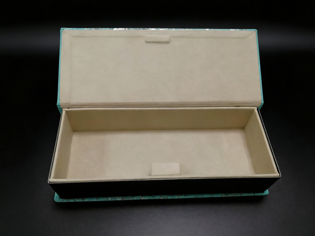 Large Wide Rectangle Premium Eyeglass Case - Customizable,Large Wide Rectangle Premium Eyeglass Case