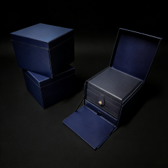 Custom PU Leather Jewelry Box with Metal Clasp – Premium Packaging,Custom jewelry box - Premium PU Leather with Metal Clasp