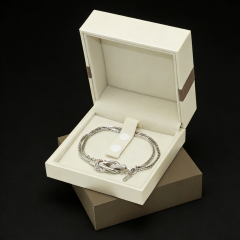 Elegant Soft touch paper jewelry box - personalized jewelry box,Beige Plastic jewelry box - Dust-proof jewelry gift box for B2B Bulk Purchase