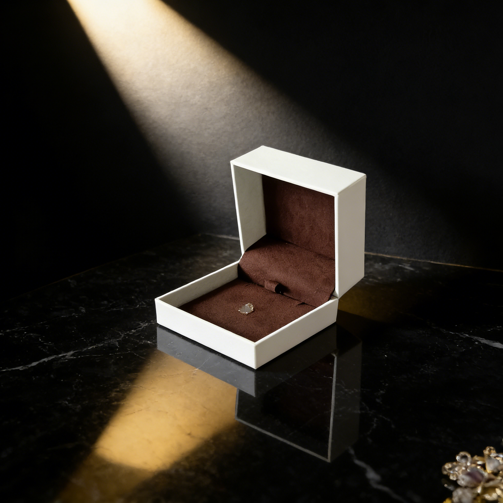 Modern Special paper jewelry box - custom jewelry box,Pink Luxury jewelry box - Dust-proof custom jewelry box for B2B Bulk Purchase