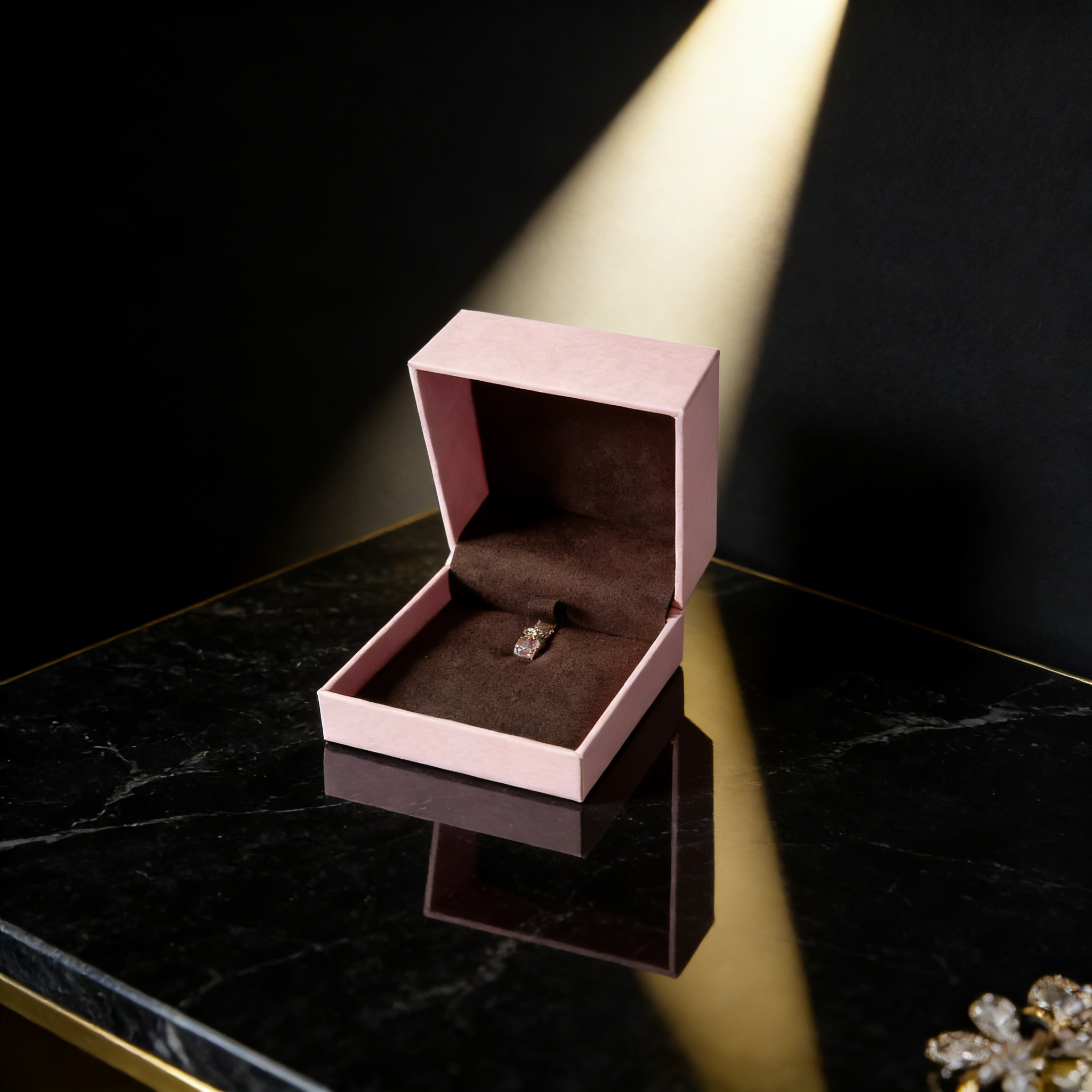 Modern Special paper jewelry box - custom jewelry box,Pink Luxury jewelry box - Dust-proof custom jewelry box for B2B Bulk Purchase