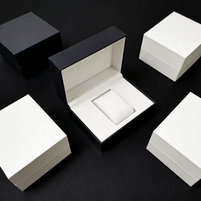 Luxury Solid Wood watch box, custom wood watch box, watch collection box,Luxury Solid Wood watch box - Durable Storage for watch box