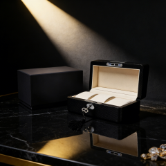 Luxury PU Leather watch box, leather watch box, custom watch box,Luxury PU Leather watch box - Protective Display for watch box