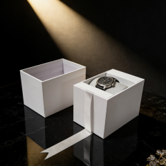 Luxury Acrylic watch box, watch display box, clear watch box,Luxury Acrylic watch box - Protective Display for watch box