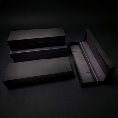 Boîte à montre longue simple en plastique noir, très populaire, personnalisable avec logo, emballage cadeau pour montre.,Boîte à montre longue simple en plastique noir, personnalisable avec logo, très demandée (KA MEI).
