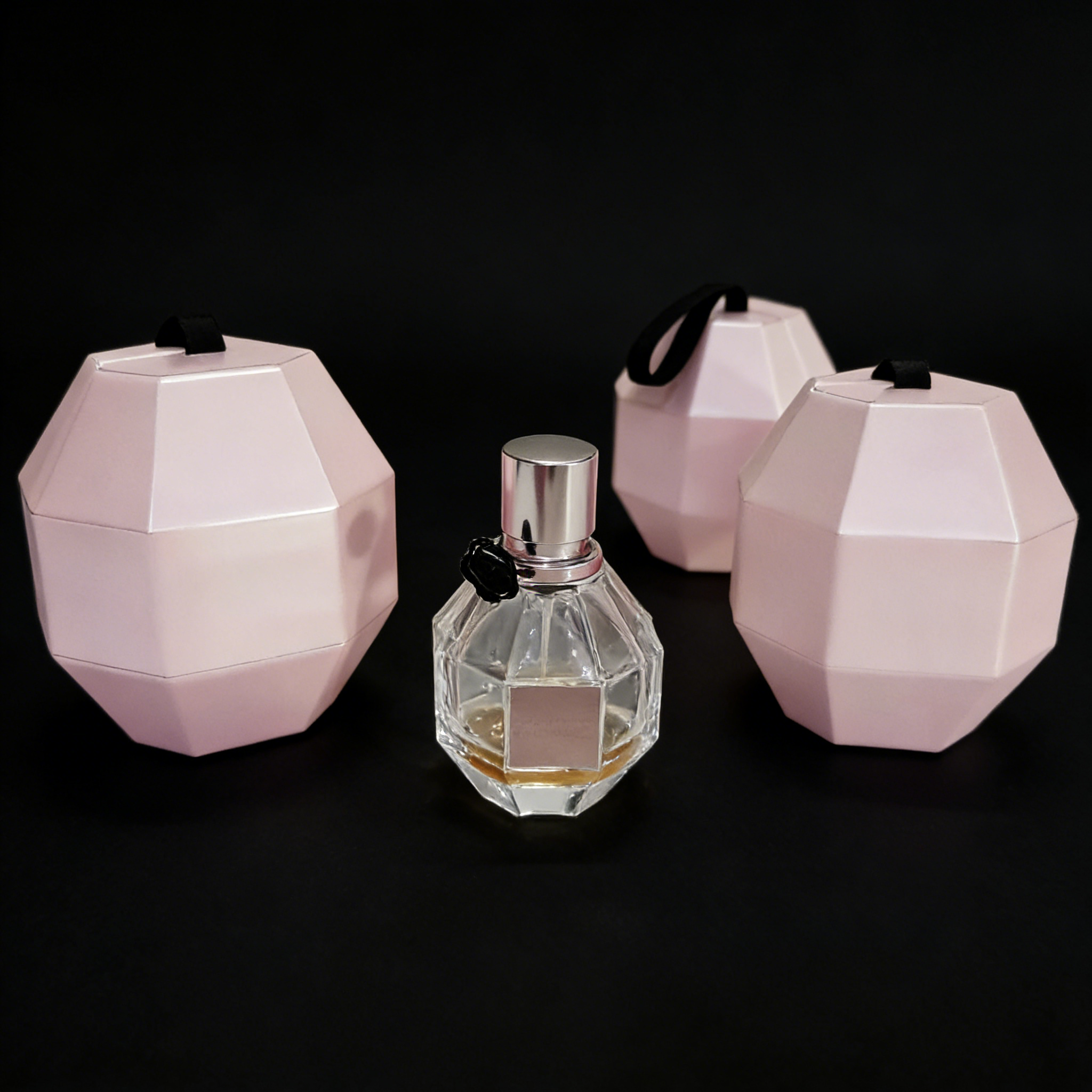 Coffret de parfum haut de gamme en édition spéciale, avec un design en forme d'œuf d'oie,Coffret de parfum haut de gamme en édition spéciale, au design œuf d'oie, personnalisable chez KA MEI