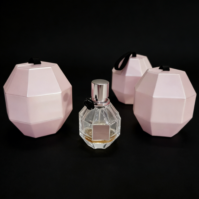 Coffret de parfum haut de gamme en édition spéciale, avec un design en forme d'œuf d'oie,Coffret de parfum haut de gamme en édition spéciale, au design œuf d'oie, personnalisable chez KA MEI