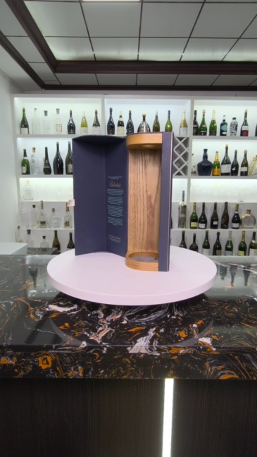 Luxury Leather Wine Box, leather wine box, custom wine box,Luxury Paper Wine Box - Durable Protectiv for Wine Packaging