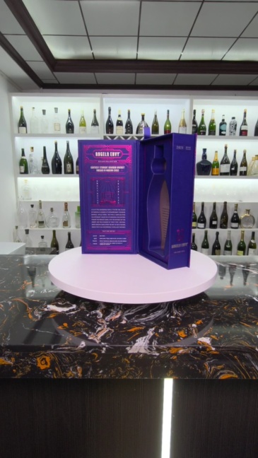 KM-WIB-045,KM-WIB-045