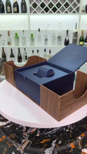 Wood Grain Watch Box Custom Wood Watch Box,Wood Grain Specialty Paper Watch Box Top & Lid Vac Tray Bulk B2B