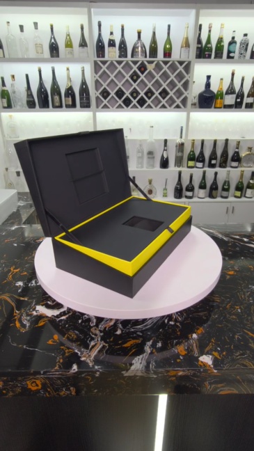 Luxury Gold Foil Watch Box Watch Gift Box,Premium Gold Foil Specialty Paper Watch Box Top & Lid Bulk B2B Packaging