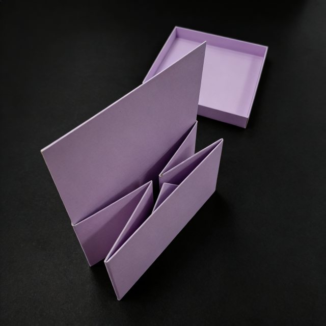 FSC Purple Magnetic Folding Box, custom folding box/folding gift box,FSC Purple Special Paper Folding Box Magnetic for Retail Shoe Packaging