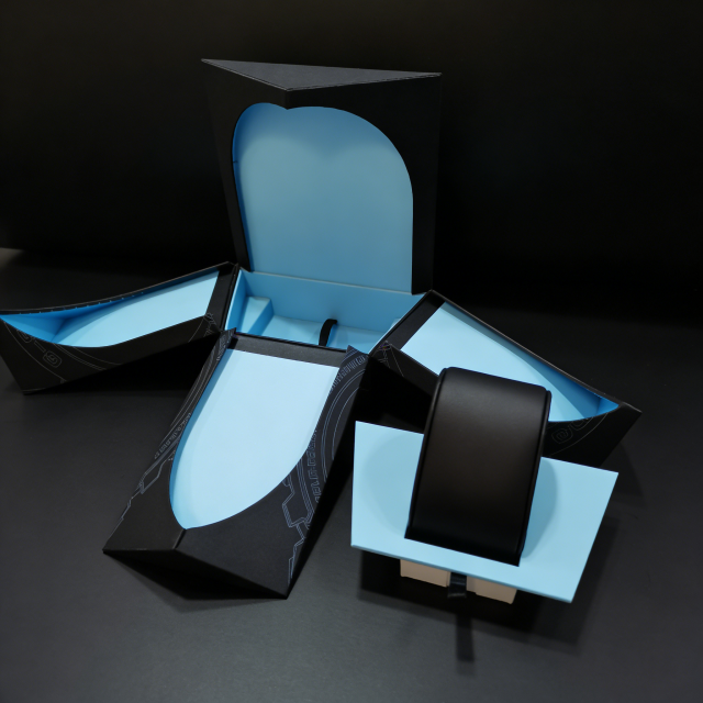 Slim Black Watch Box Single Watch Box,Black Specialty Paper Watch Box Top & Lid PU Leather Bulk B2B Packaging