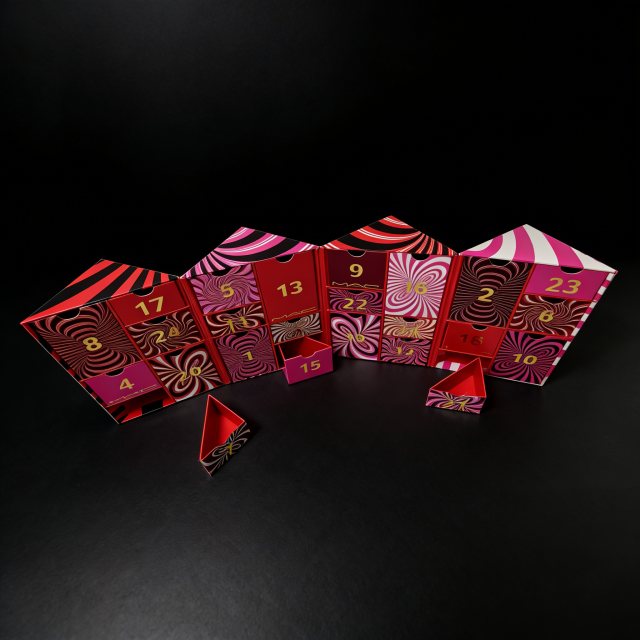 Classic Coated Paper Gift Box Red Gift Box,Durable Red Coated Paper Gift Box Book Type Custom Packaging Bulk