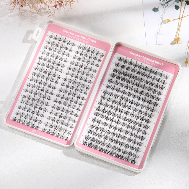 32 Rows Lash Book