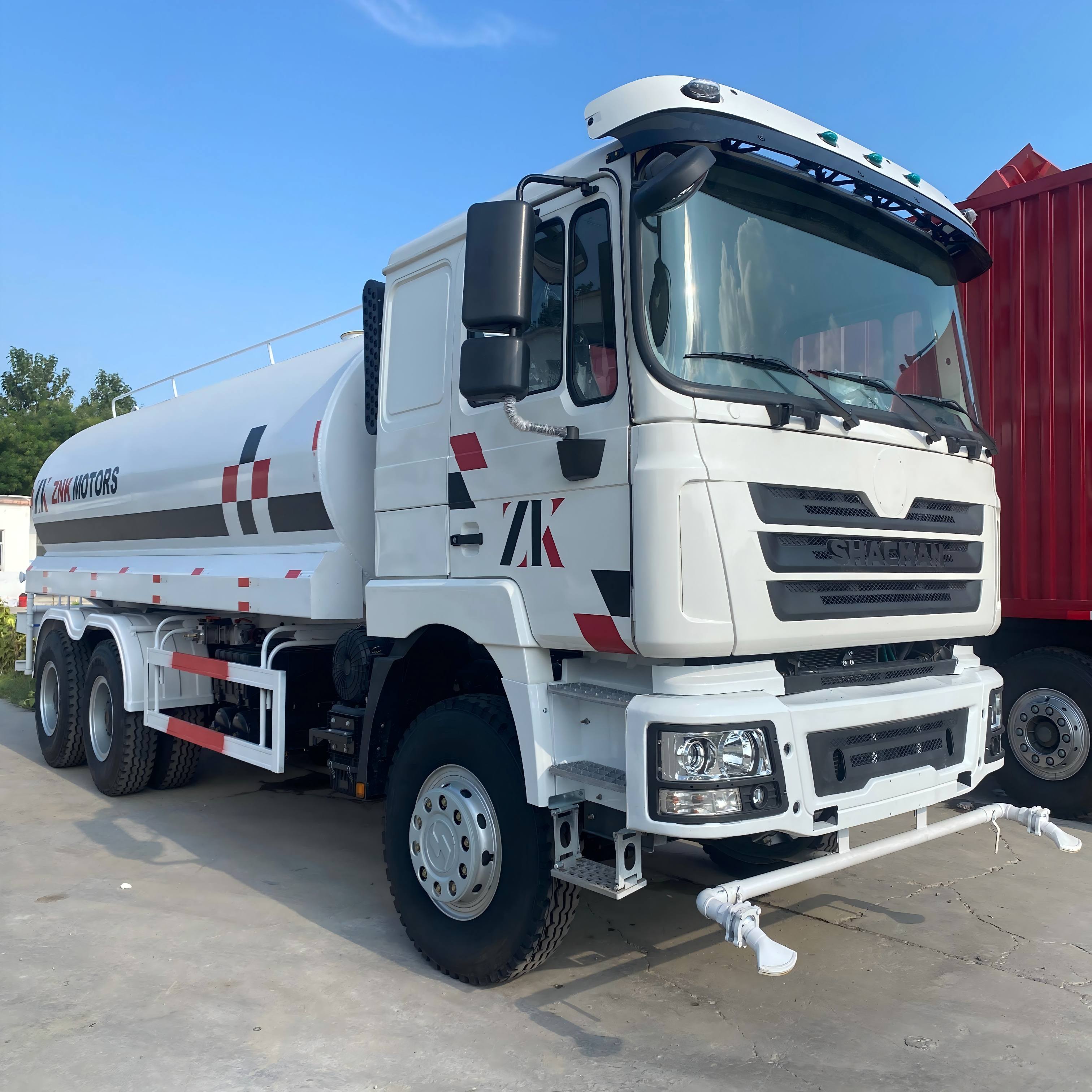 Camion-citerne à eau SAHCMAN F3000 6x4 de 15 000 litres pour le Zimbabwe