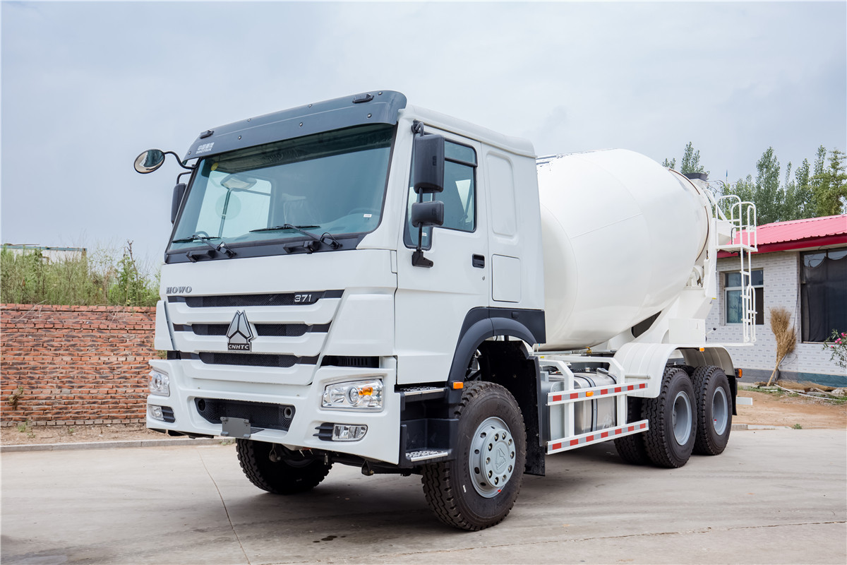 Used 10 Wheel SINOTRUK HOWO Construction DumpTruck