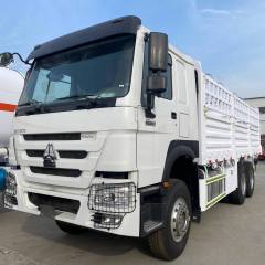 Sinotruk HOWO 400-horsepower 6×4 white flatbed truck